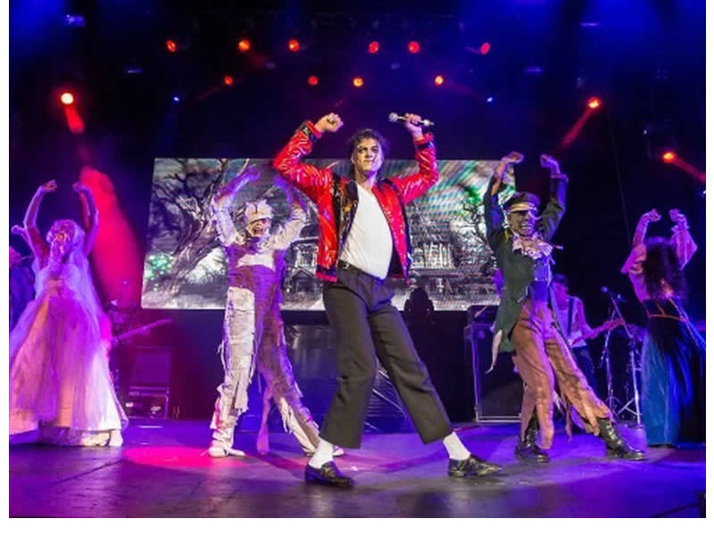 Show in honor to Michael Jackson at Convention Center