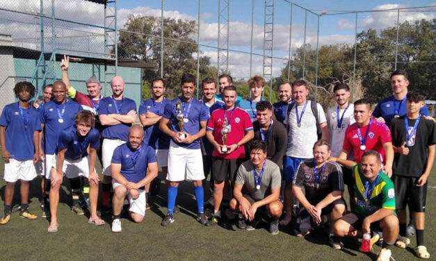 United Kingdom Embassy wins the 1st THE GUIDE – “Mundial Residence” Amateur Football Tournament!