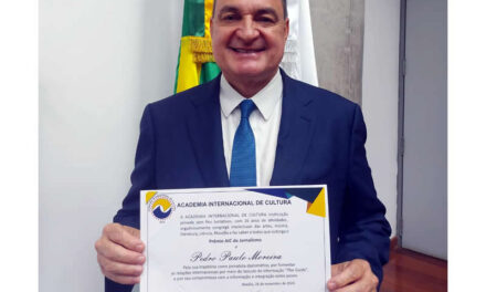 Journalist Pedro Paulo Moreira is honored by the International Academy of Culture – AIC