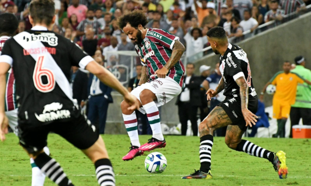 Football match in Brasília with clubs from Rio de Janeiro