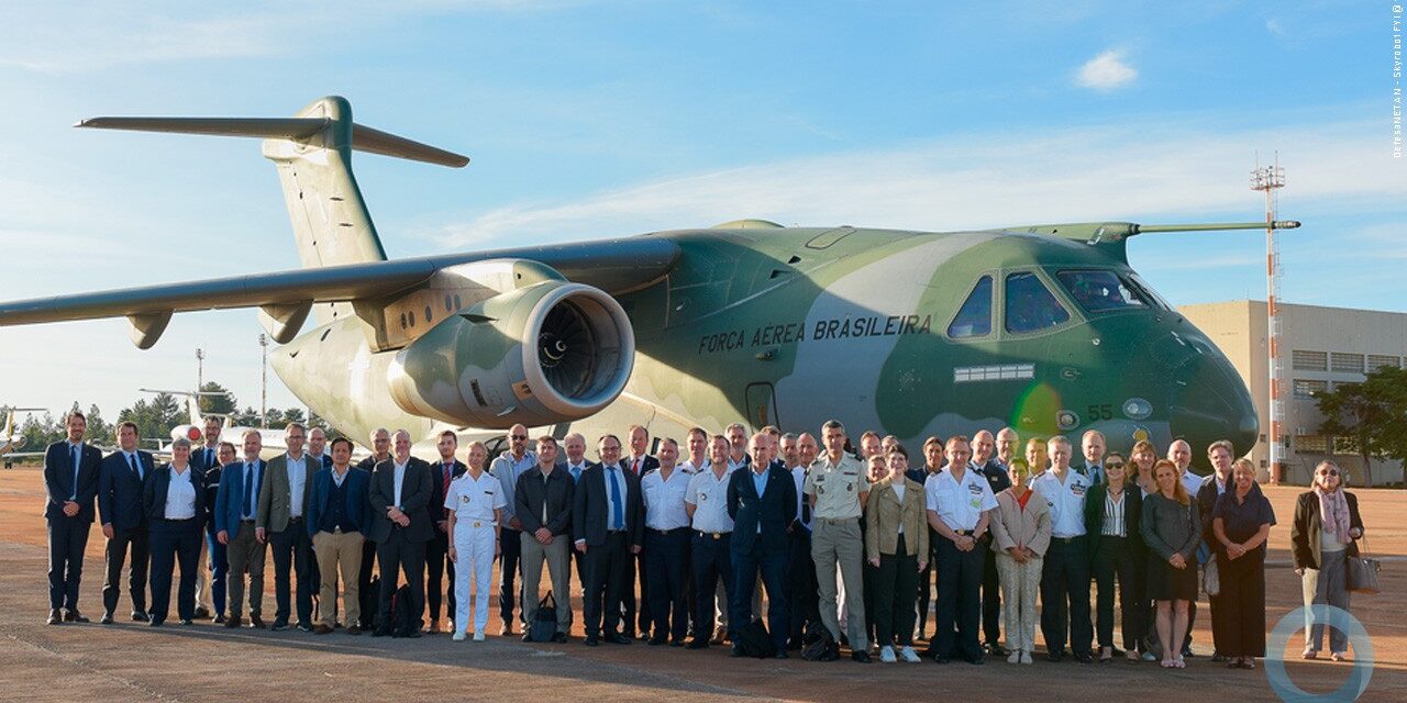 Brazilian Defense receives visit from members of the French Institute of Advanced Studies