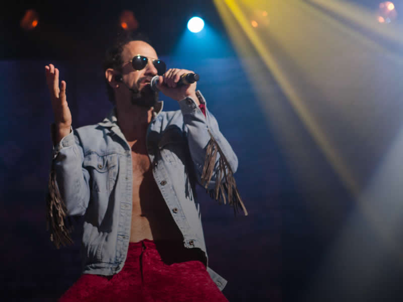 Spectacle RAUL FORA DA LEI – The story of Raul Seixas, a great figure in Brazilian music
