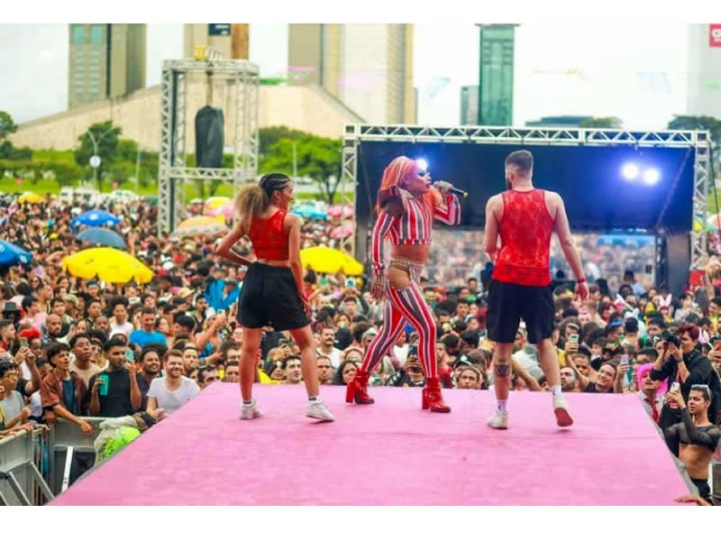 Bloco das Montadas Holds Choreography Workshop for Carnival!