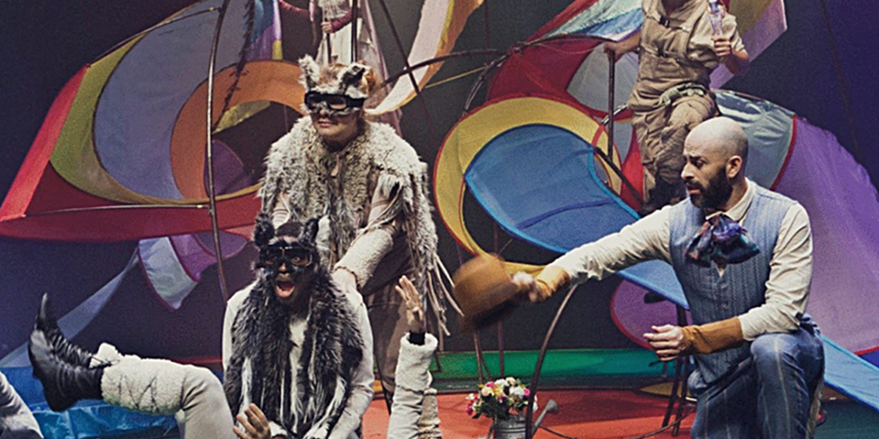 Children’s Play “A Comunidade do Arco-Íris” at CCBB  