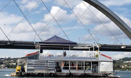 THE GUIDE will promote a BOAT RIDE on August 29!!!